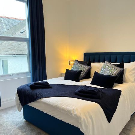 Heathcliff - 5 Bedroom House In Town Centre Tenby Exterior foto