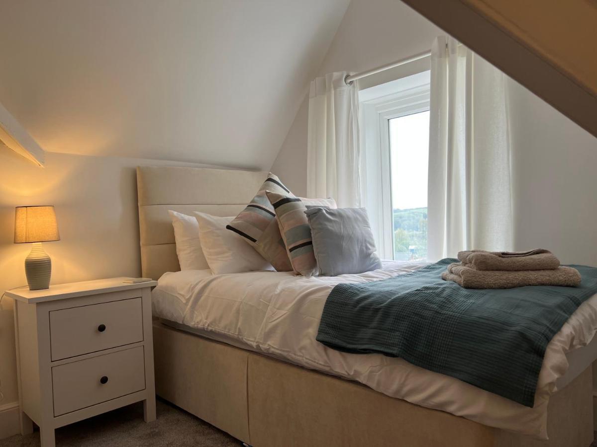 Heathcliff - 5 Bedroom House In Town Centre Tenby Exterior foto